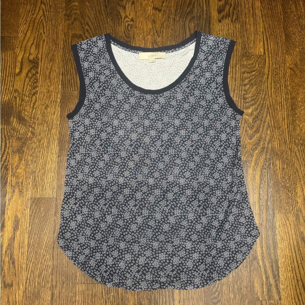 Loft sleeveless top - Floral navy blue - Size: S